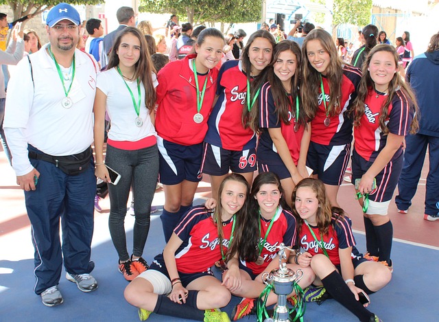 28圈官网:欧国联历史最年轻进球者:希腊小将卡里萨斯居首,亚马尔第二.